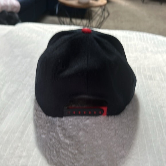 Authentic Zephyr Cap New Jersey Devils/ adjustable snap strap sizes - Picture 4 of 6